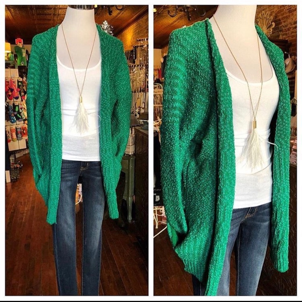 Boutique Blushing Heart Green Cardigan Large